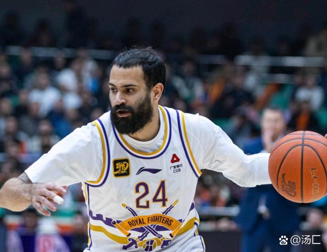 现存最长连续出战纪录：大桥556场断档第一 希尔德171场第五