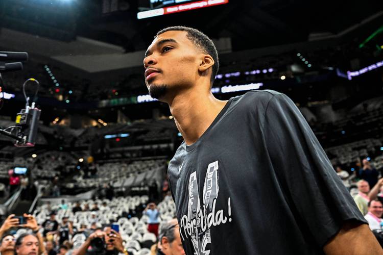 苏群:等新老合体 马刺的上限不可想象 文班亚马已经开始冲击MVP