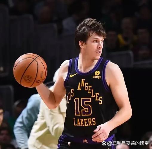 小里弗斯：文班只拿9分太不应该了 SGA&里夫斯光罚球就不止这个数