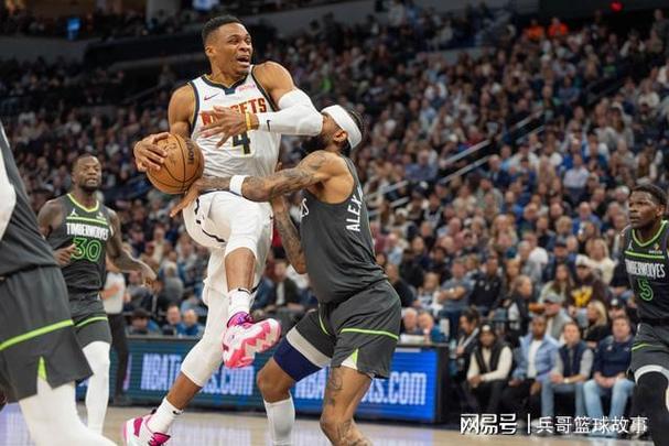 莱纳德与扬尼斯的最后一投;阿门vs弗拉格;约基奇vs小萨